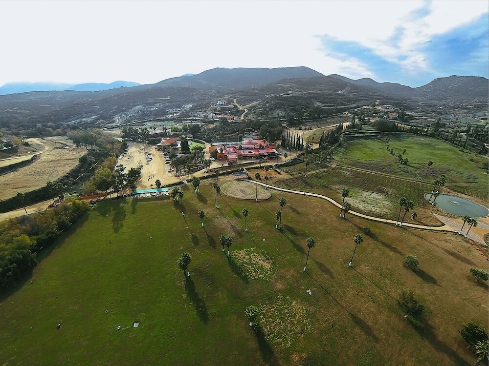 Hotel Boutique Rancho Tecate Bagian luar foto
